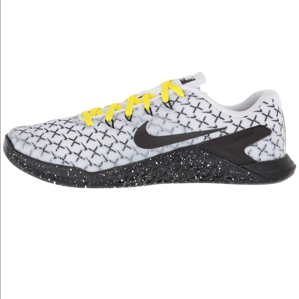 Nike Women's Metcon 4 X Training Shoes